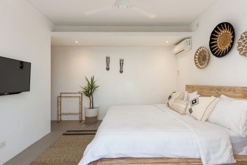 Villa Manusa by Villa Finder