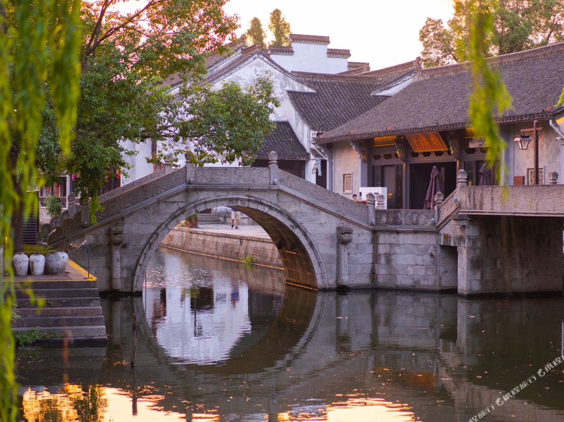 Jiujian Villa
