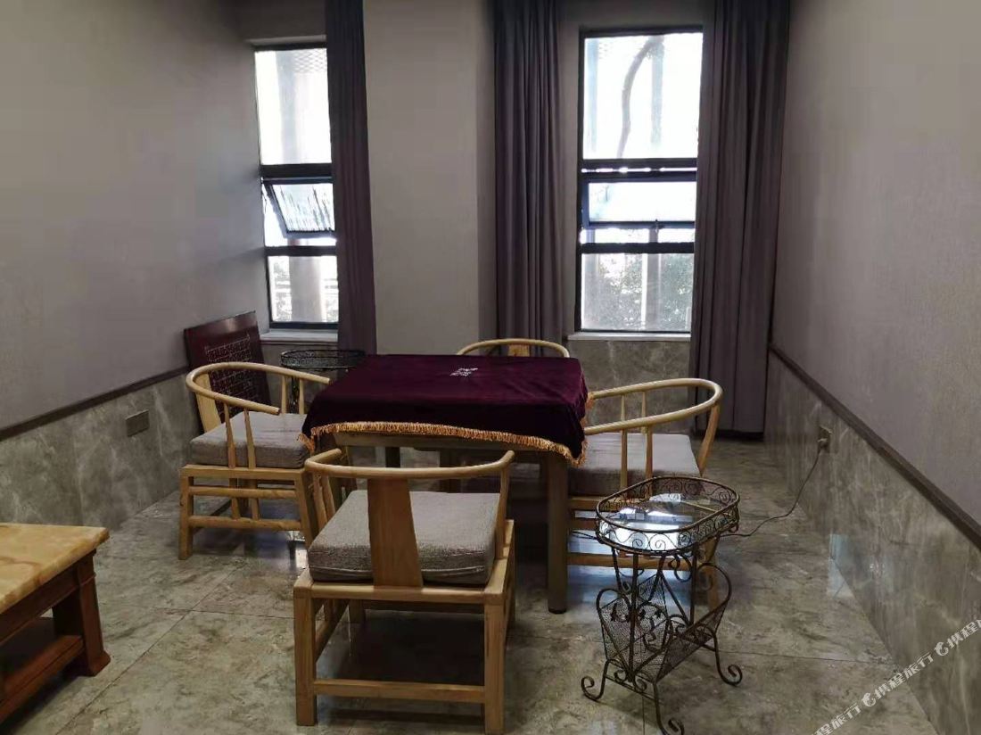 Yifeng Impression Hotel