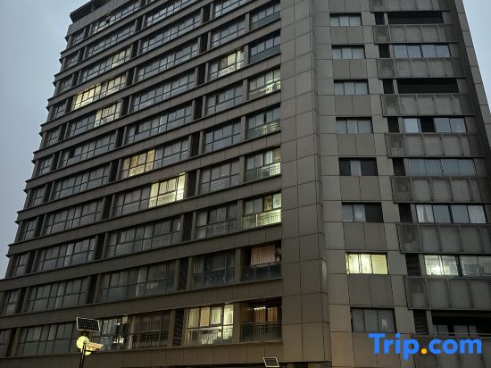 Shanghai Meier Cinema Apartment (Ping'an Gangyang Road Branch)