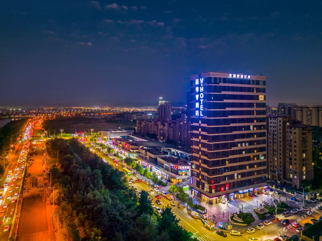 Qingdao Luoxiang Hotel (Qingdao Hongdao Hi-tech Zone Convention and Exhibition Center Branch)