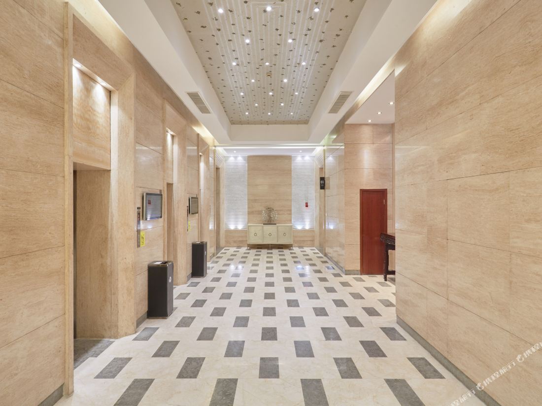 Zhenhe Hotel — фото 2