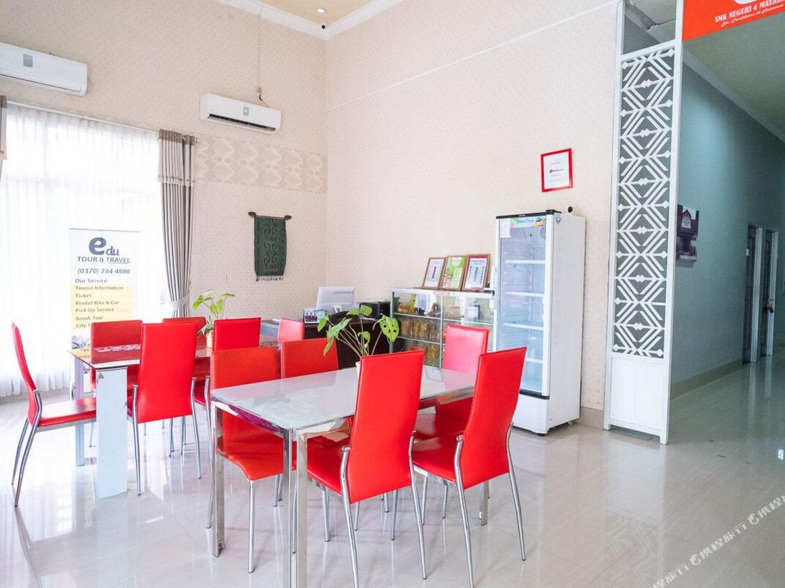 RedDoorz @ Jalan Pendidikan Mataram