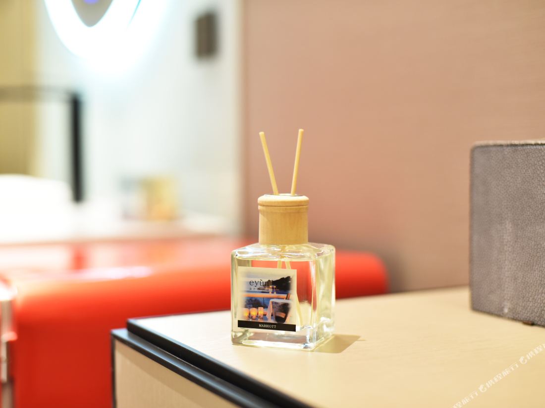 RIGHT Hotel (Beijing Guomao SKP Center)