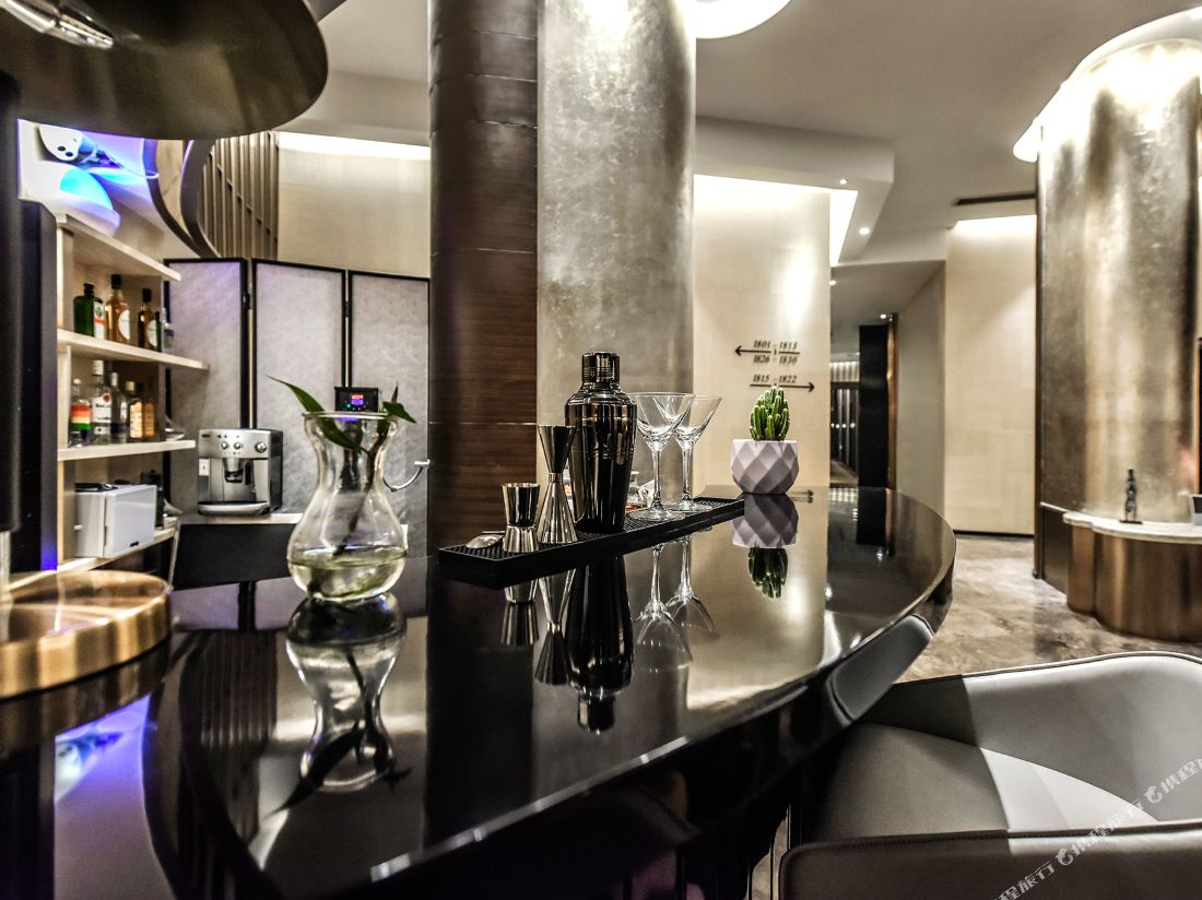 Kuanrong Suites Hotel (Chongqing Guanyinqiao)