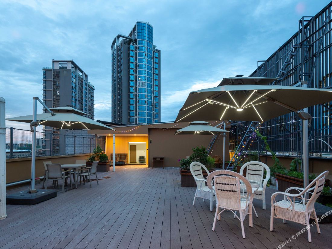 CoCo Cloud Hotel — фото 4