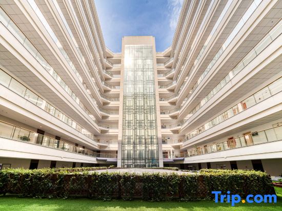 StarWay Hotel