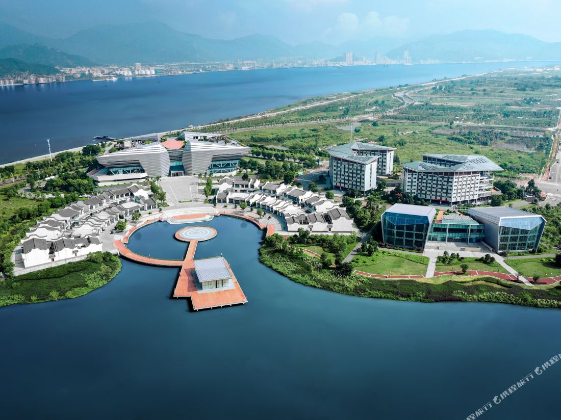 HAIXIA YOUTH CENTER