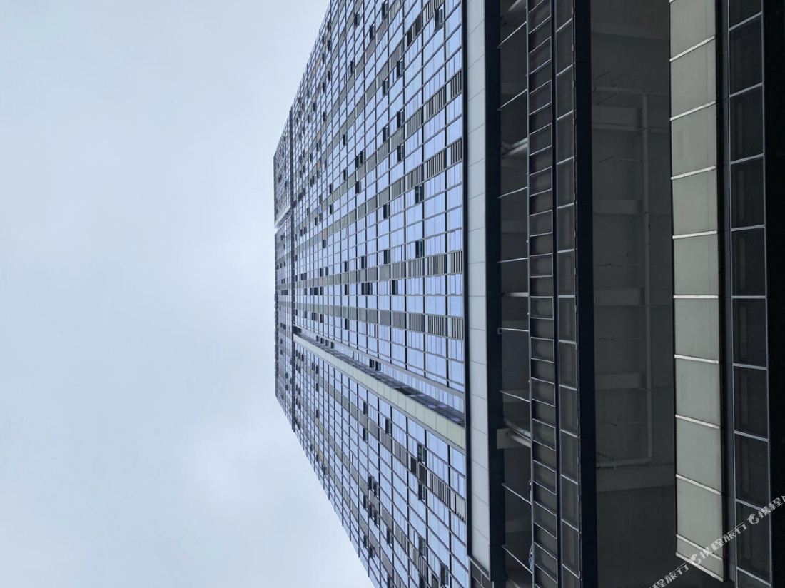 Jingyi International Executive Apartment (Shenzhen Luohu Shuibei Jewelry City Branch)
