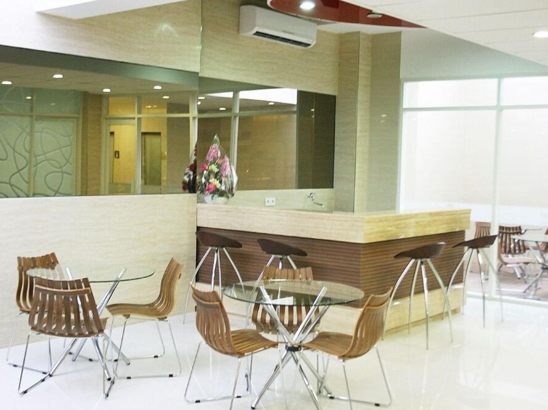 Sub City Hotel