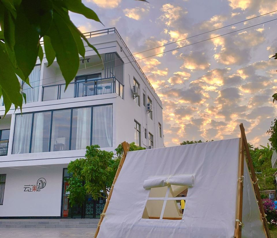 Weizhou Island Yunshang Guoyu Homestay (Wucaitan Branch)