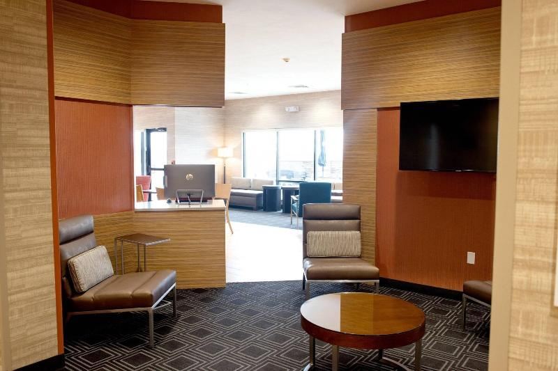 Towneplace Suites Ames — фото 4