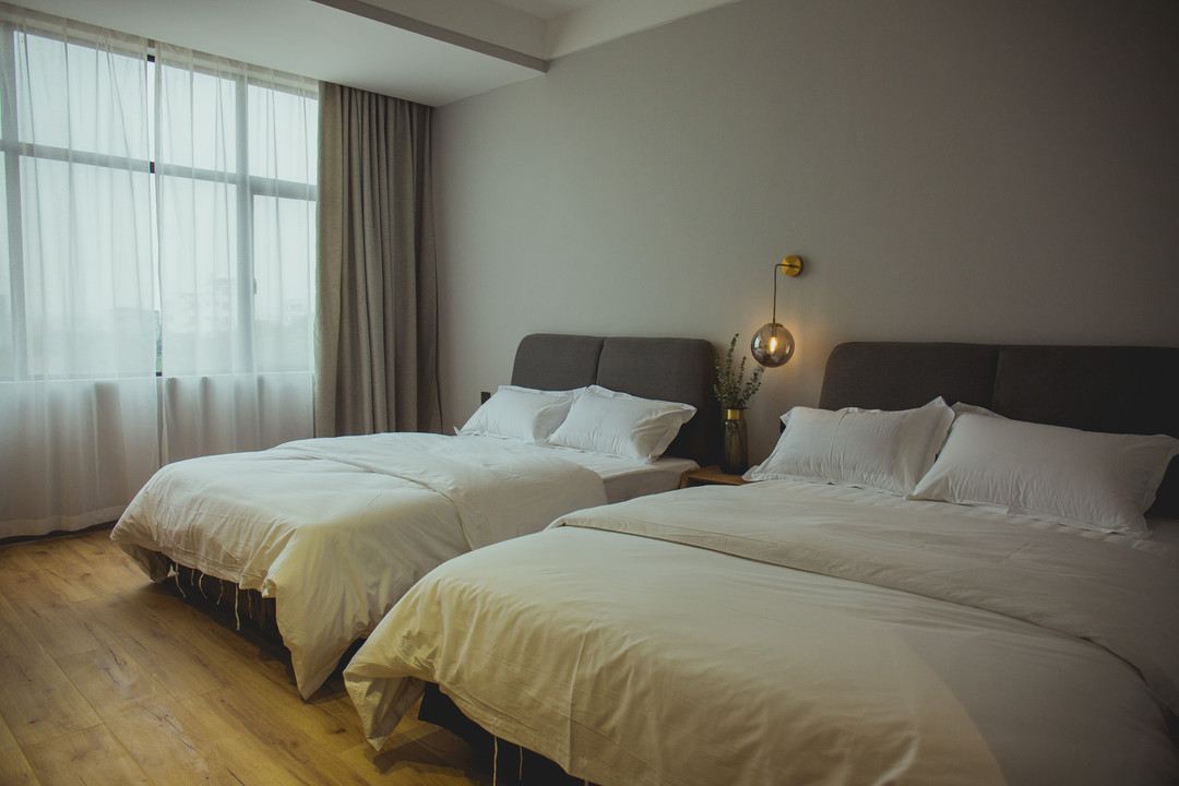 Long Man Hotel