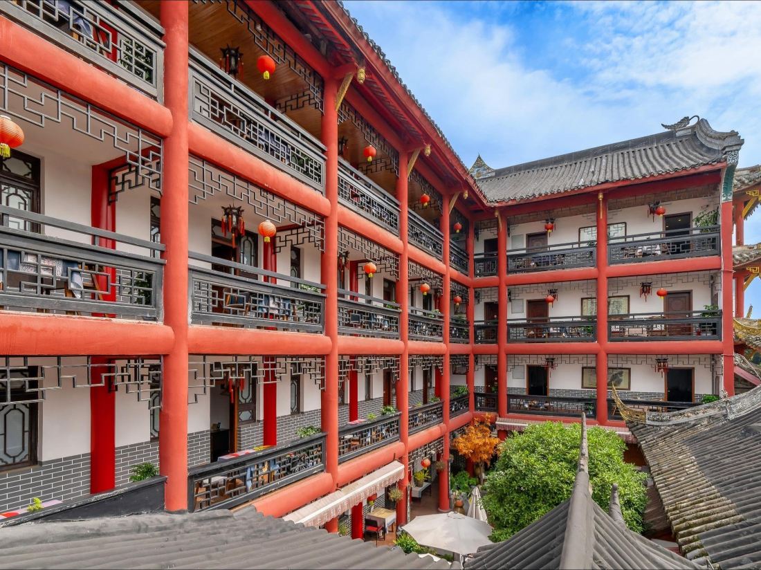 Wenjunlou Courtyard·Food Hotel (Kuanzhai Alley Tonghuimen Subway Station)
