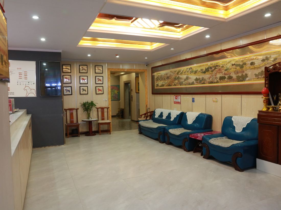 Jun Yi Hotel — фото 2