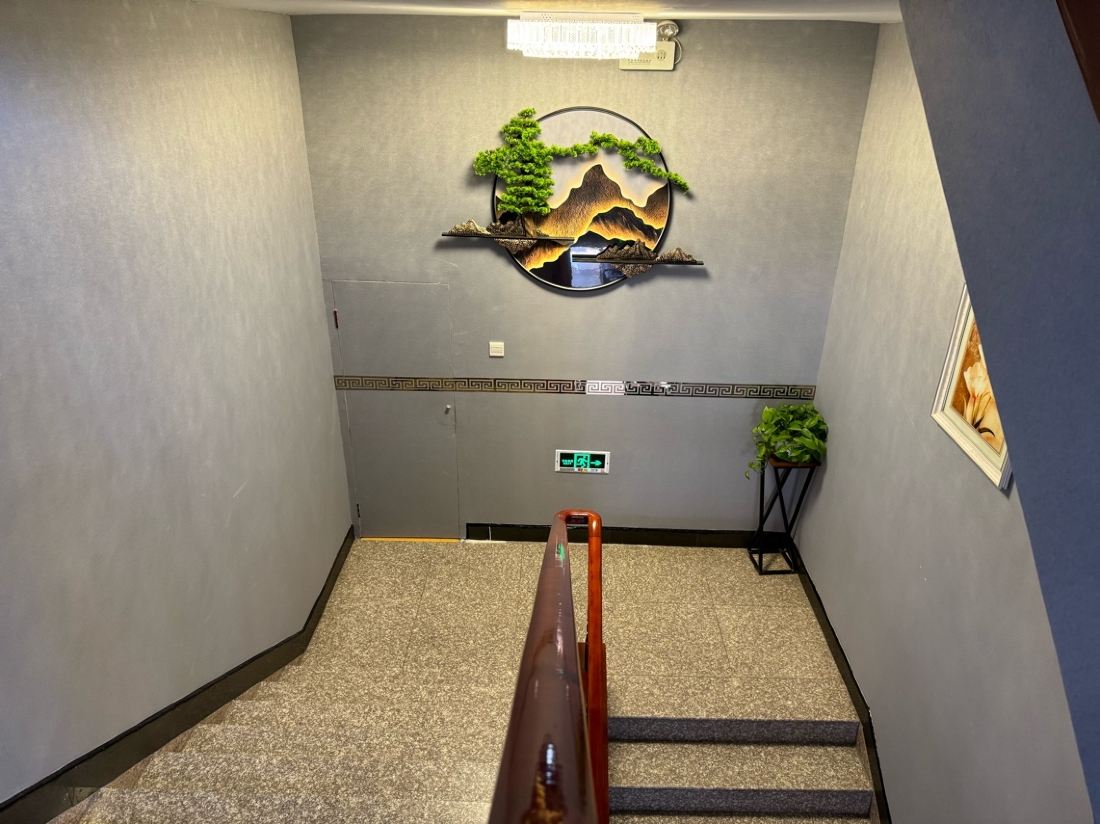 Yinhaiyang Hotel (Beijing Qinghe High-speed Railway Station Branch)