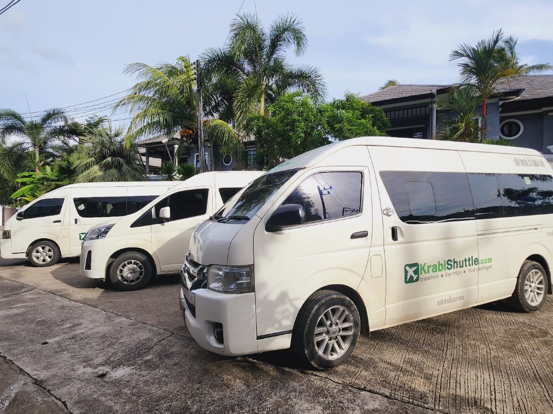 Baan Santhiya Private Pool Villas - Free Tuk-Tuk Service to the Beach!