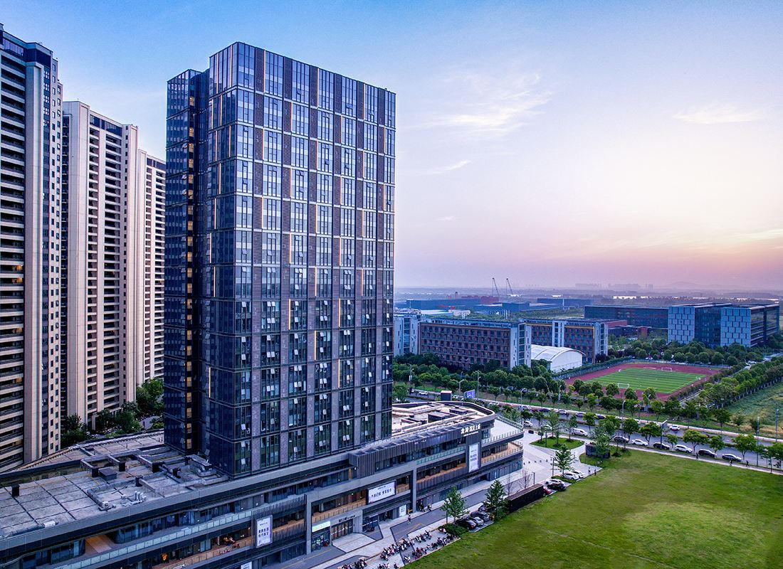 Mornady Boutique Hotel (Longhu Binjiang Shangcheng Store, Jiangning Binjiang EDZ, Nanjing)