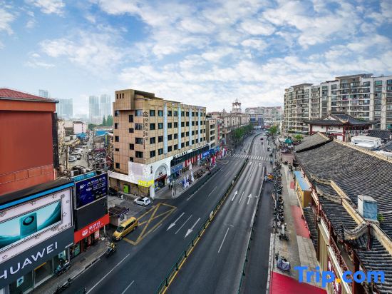 Yunjiangju Hotel  ( ShangHai Zhoupu Wanda Plaza)