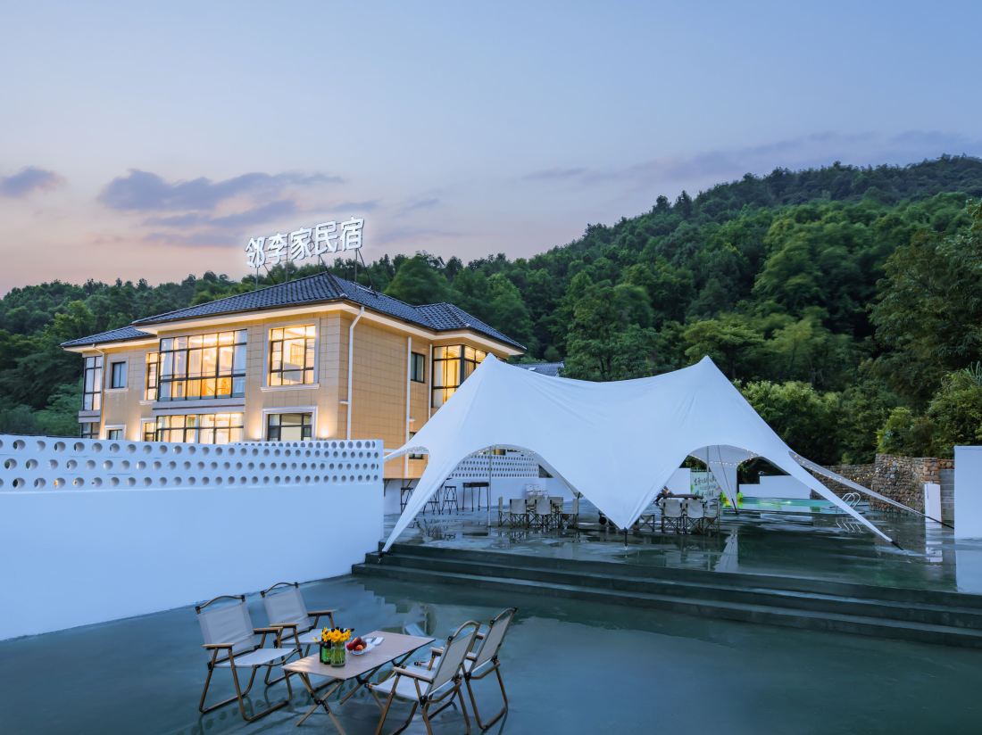 Anjiyun Shangzhuhai neighbor Li's parent-child vacation back to the beautiful house