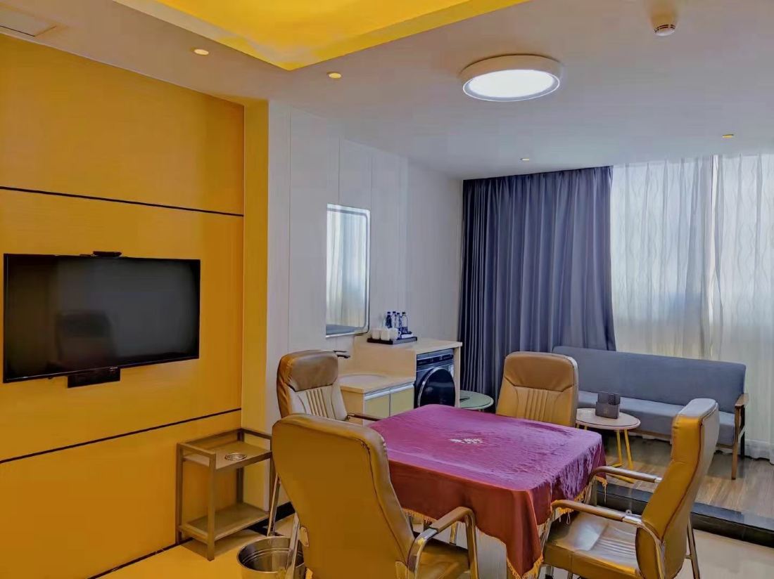 KONDES HOTEL