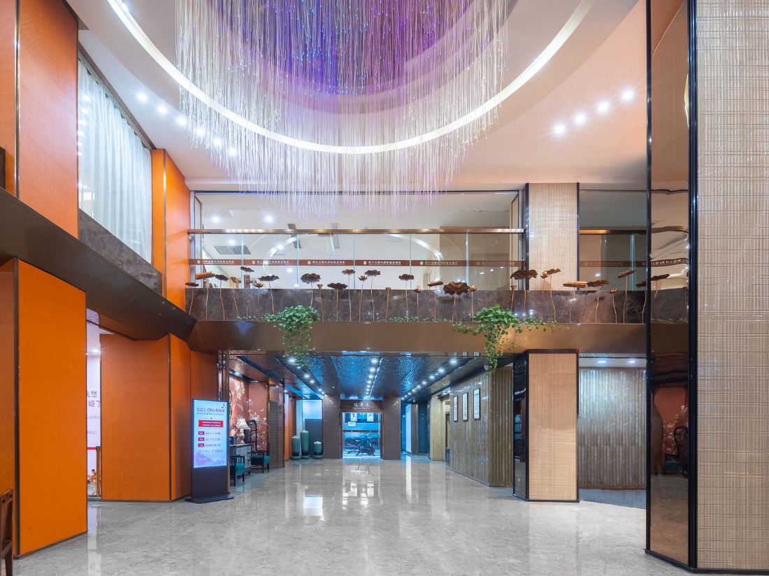 Wuzhishan International Therma Hotel