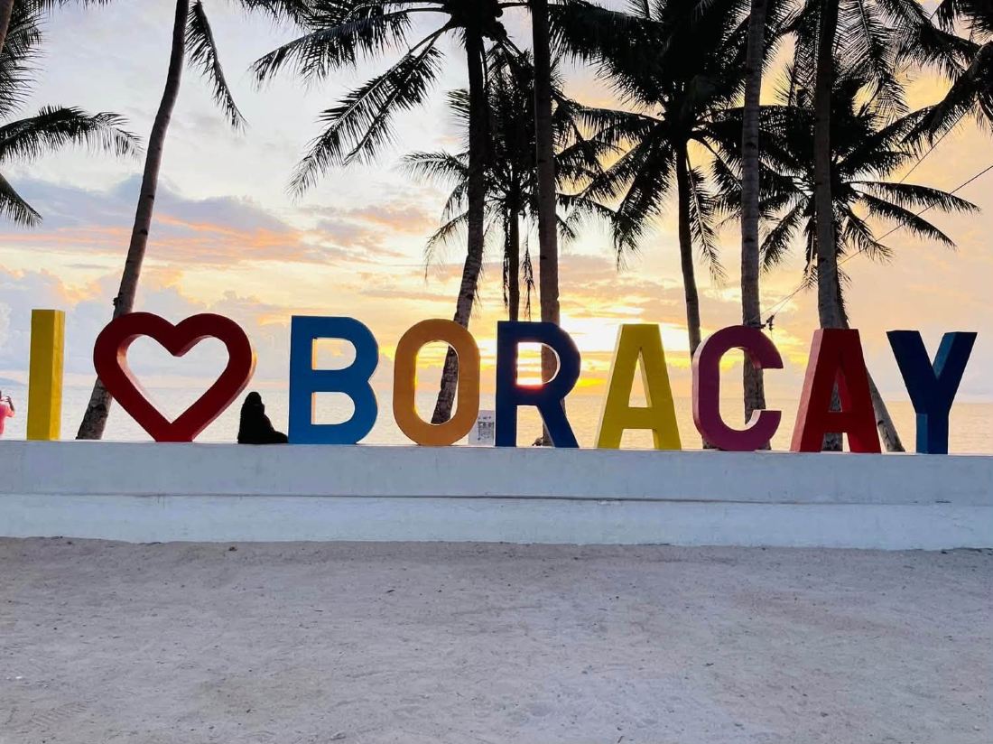Aira Boracay Front Beach — фото 2