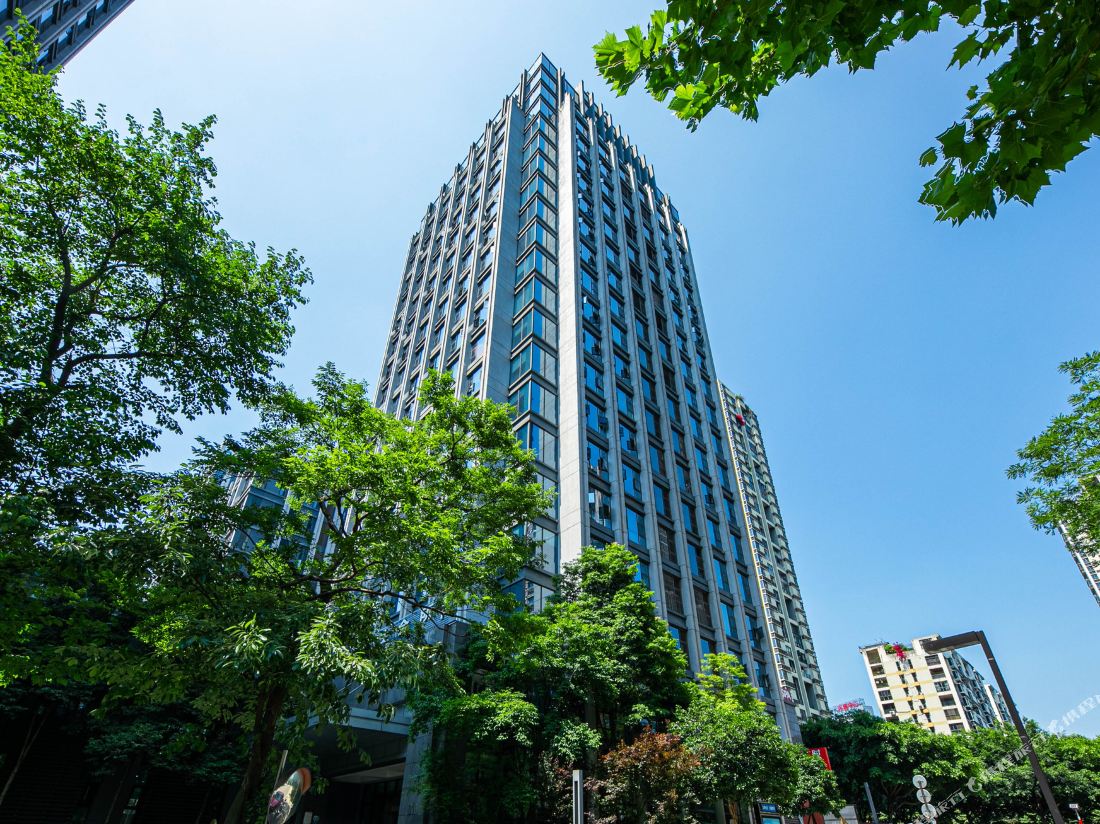Chongqing Jifeng E-sports Hotel (Auto Expo Center store)