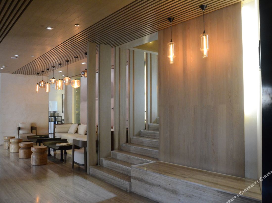 Zhonghai Coli Hotel