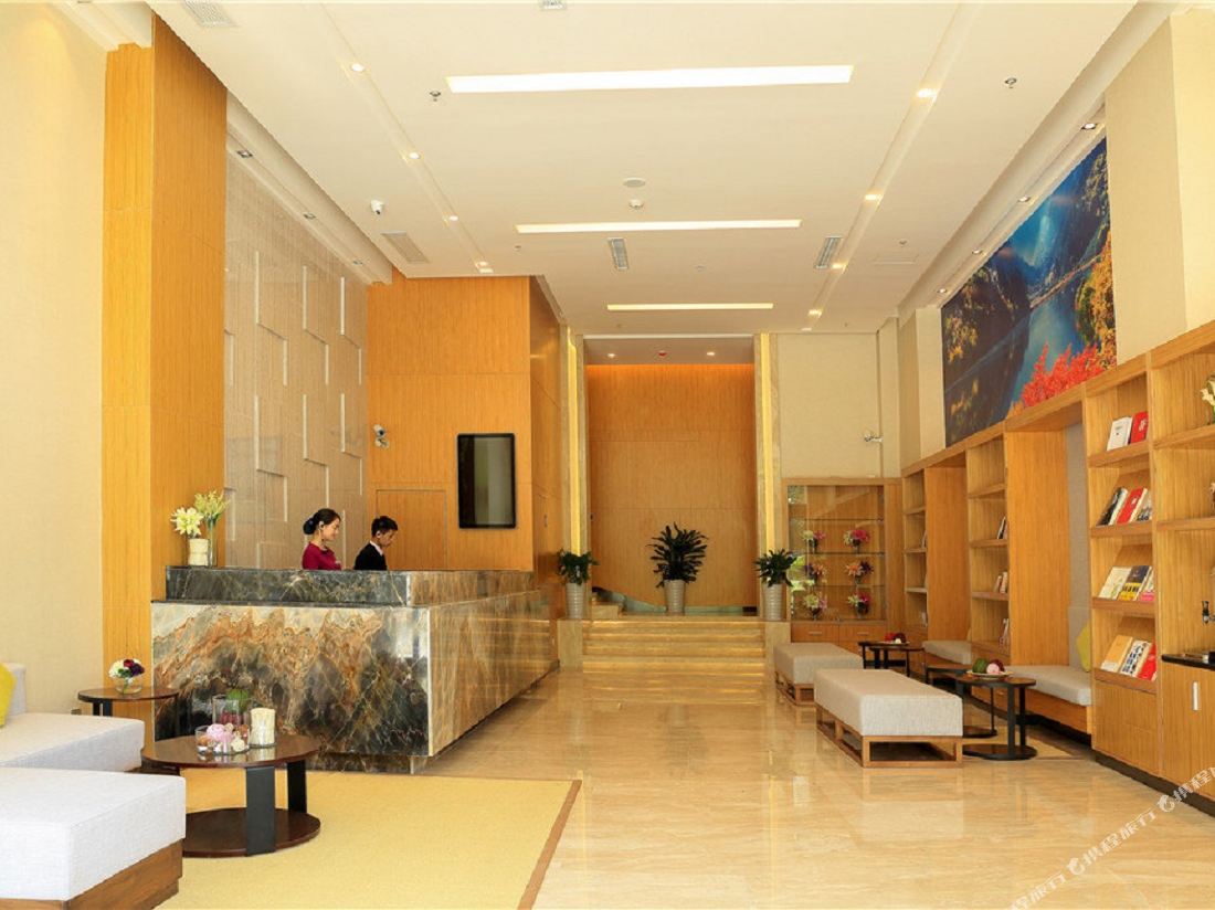 Chengdu Mansong Hotel (Chengdu West Railway Station Qingyang Industry Headquarters Base)