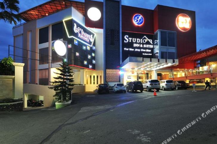 Studio Inn & Suites Semarang