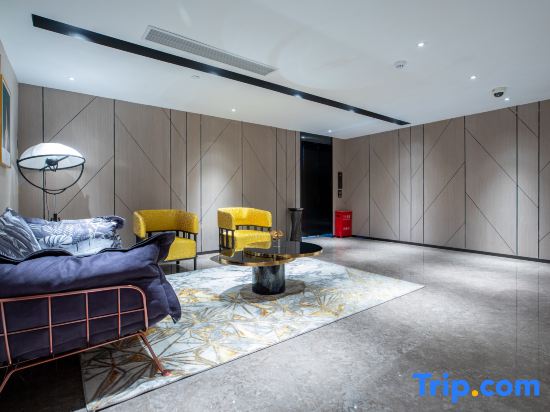 Tuke Hotel (Shanghai Hongqiao Hub Yan'an West Road)