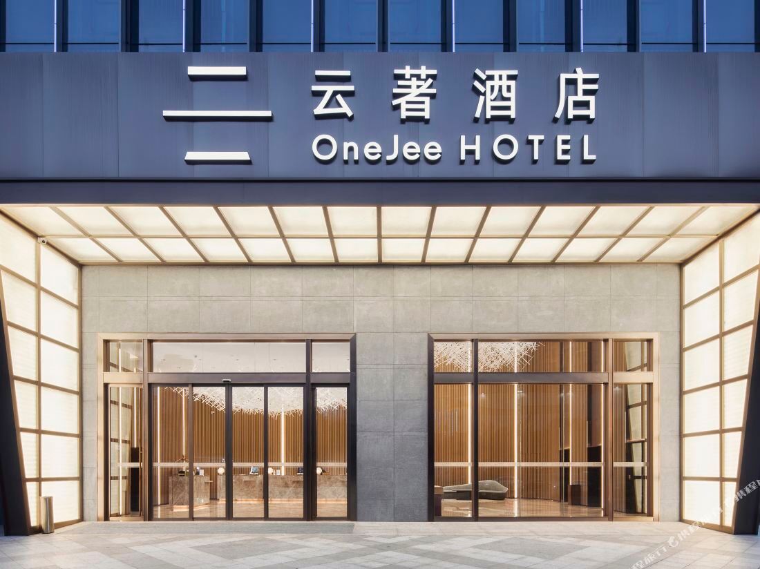 OneJee Hotel