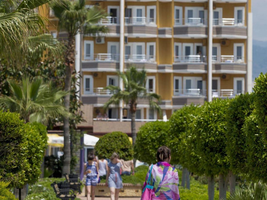 Mediterranean Breeze Hotel — фото 2