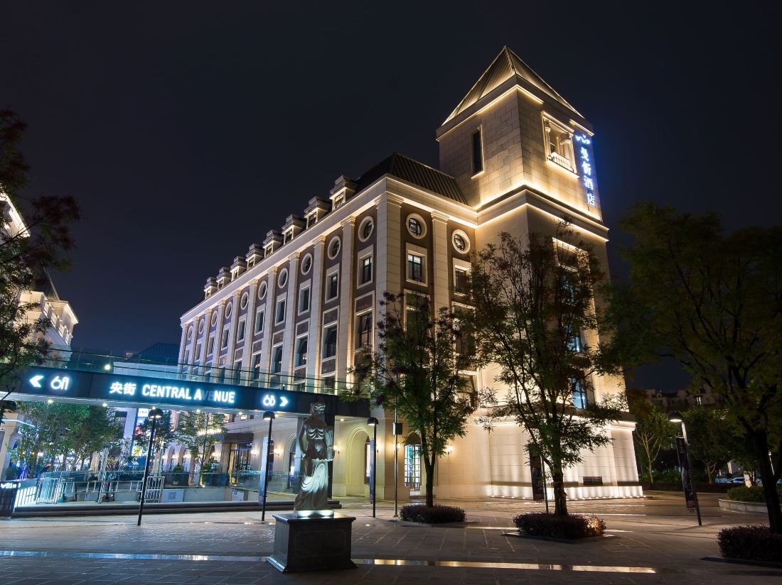 Manyi Hotel (Kunming Dianchi Park 1903)