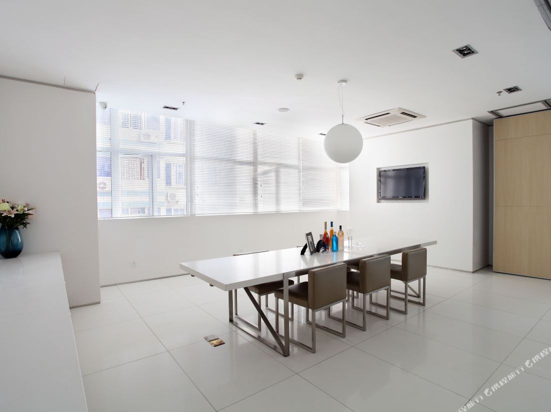 Colour Inn (Shenzhen Dongmen)