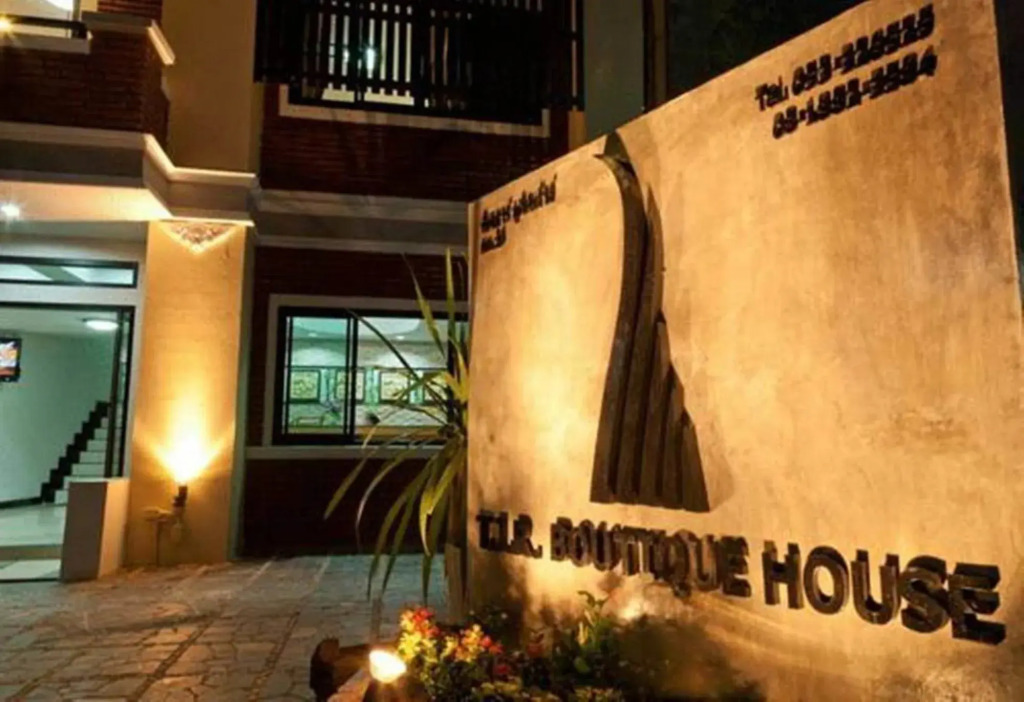 TJR Boutique House