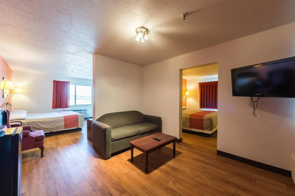 Motel 6 Junction — фото 4
