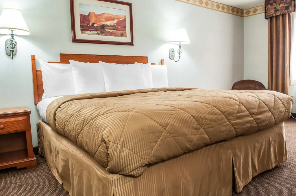 Econo Lodge — фото 3
