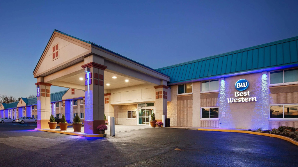 Best Western Burlington Inn