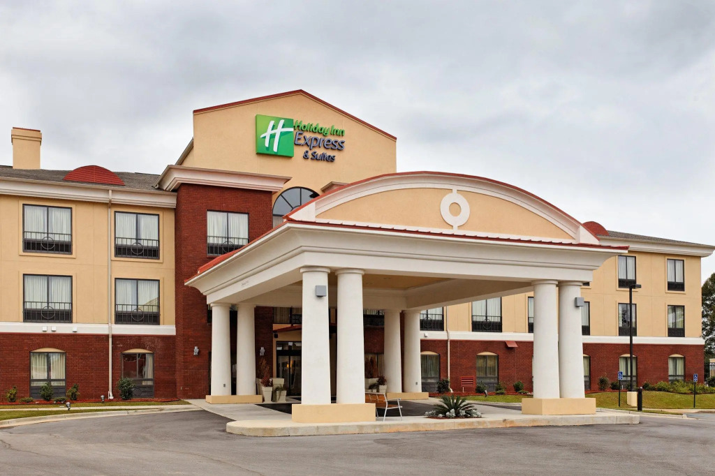 Holiday Inn Express Andalusia