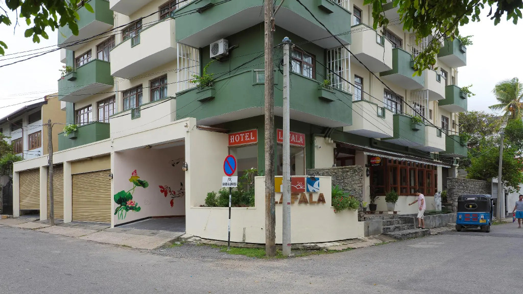 Lafala Hotel And Service Apartment