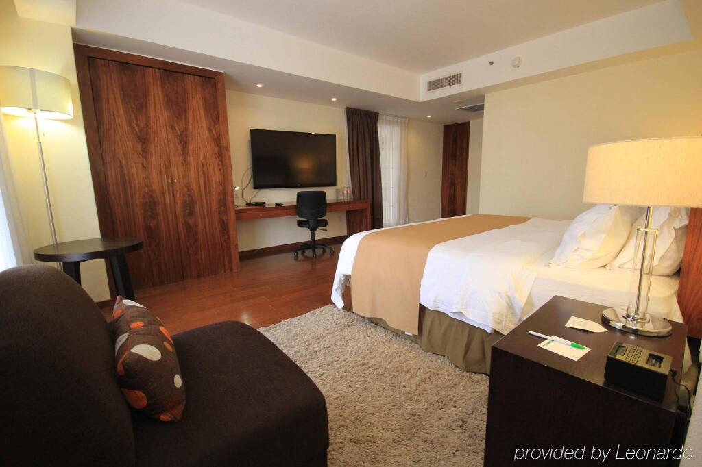 Holiday Inn Leon — фото 4