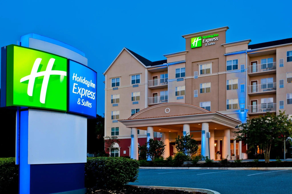 Holiday Inn Express & Suites Lakeland North - I-4 by IHG