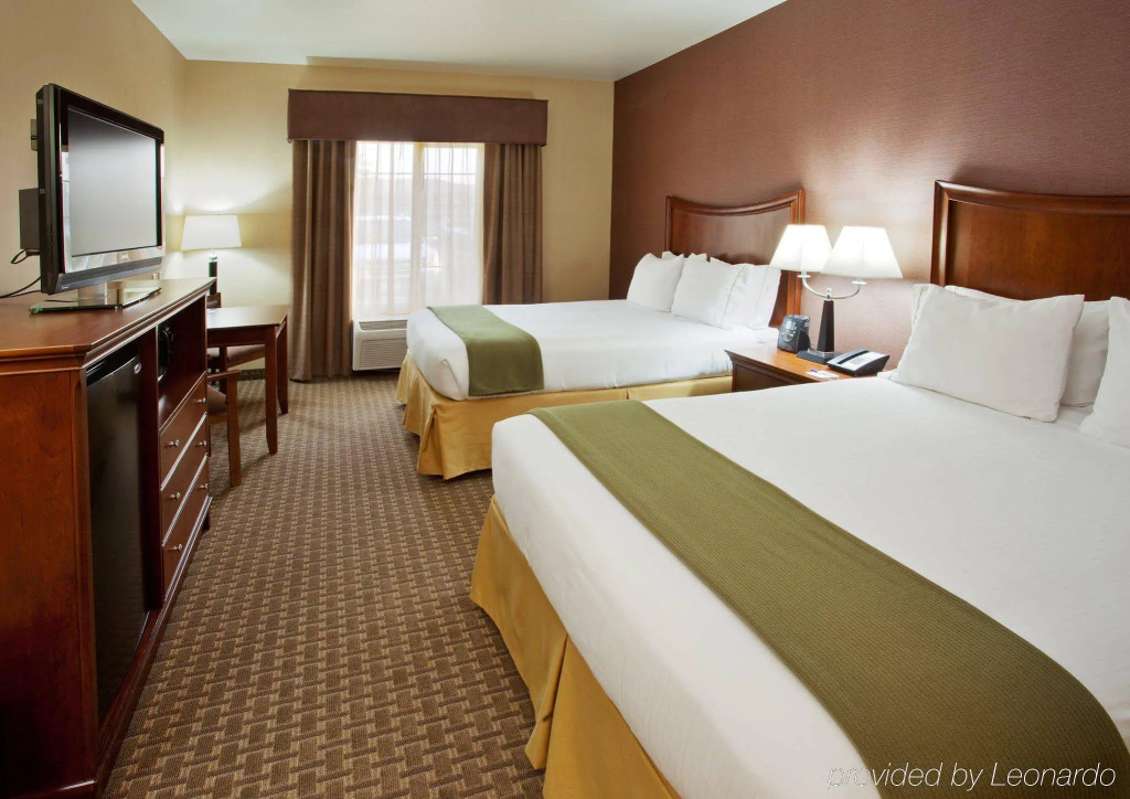 Holiday Inn Express & Suites Willows — фото 4