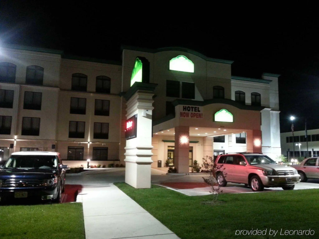 Wingate by Wyndham Tulsa OK