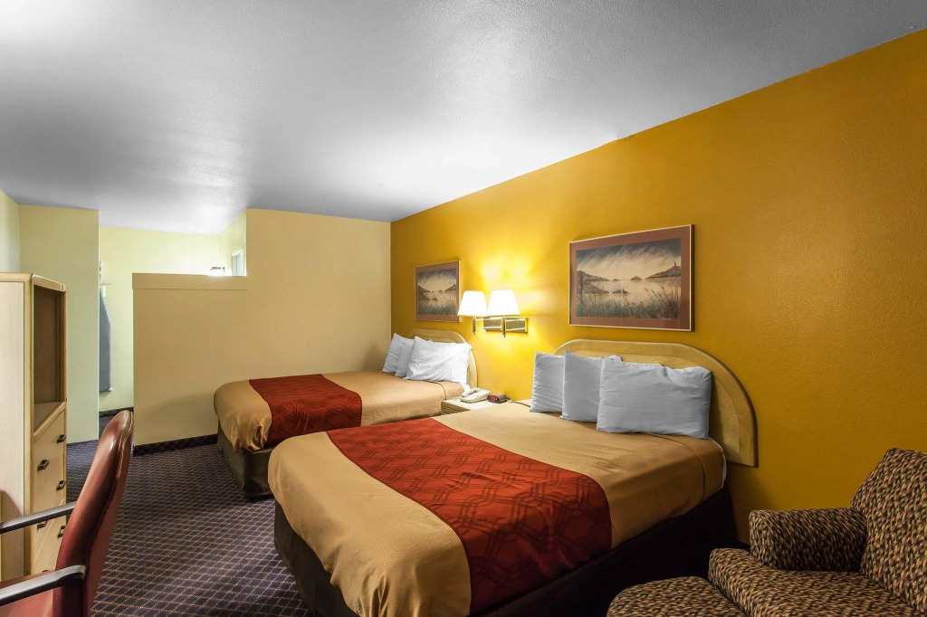 Rodeway Inn — фото 4