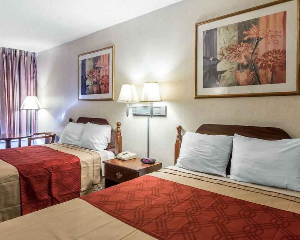 Econo Lodge — фото 5