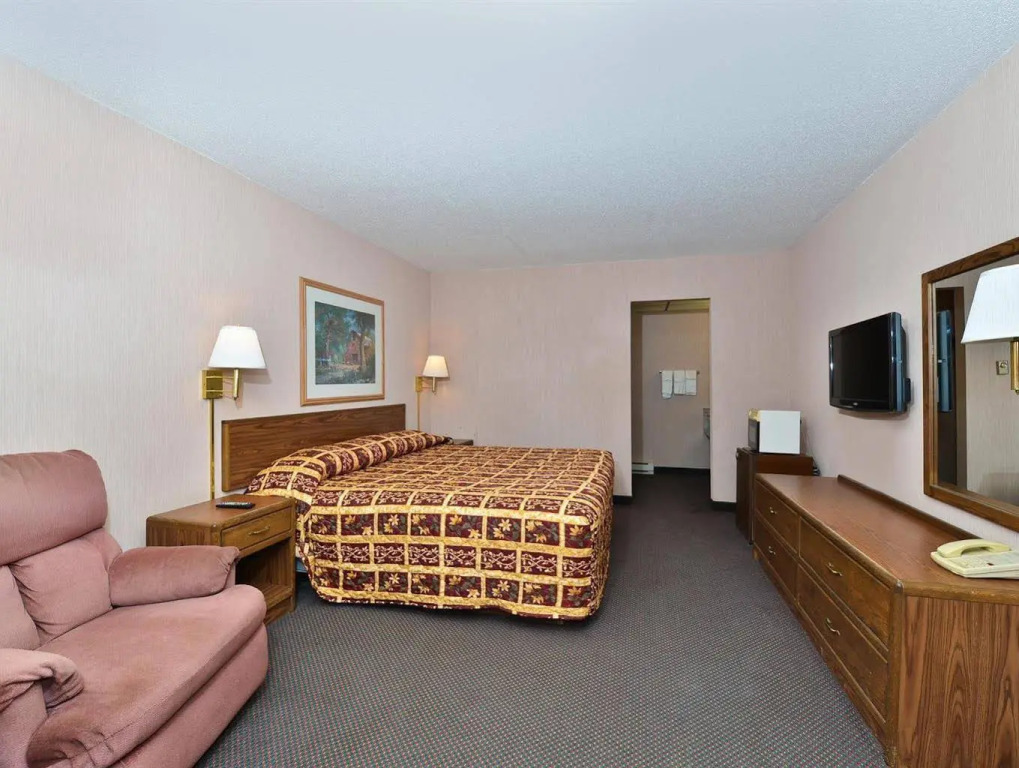 Americas Best Value Inn Devils Lake — фото 5