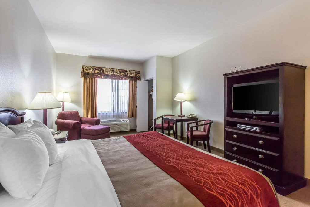 Quality Inn & Suites — фото 5